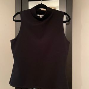 Fits short cute with leggings